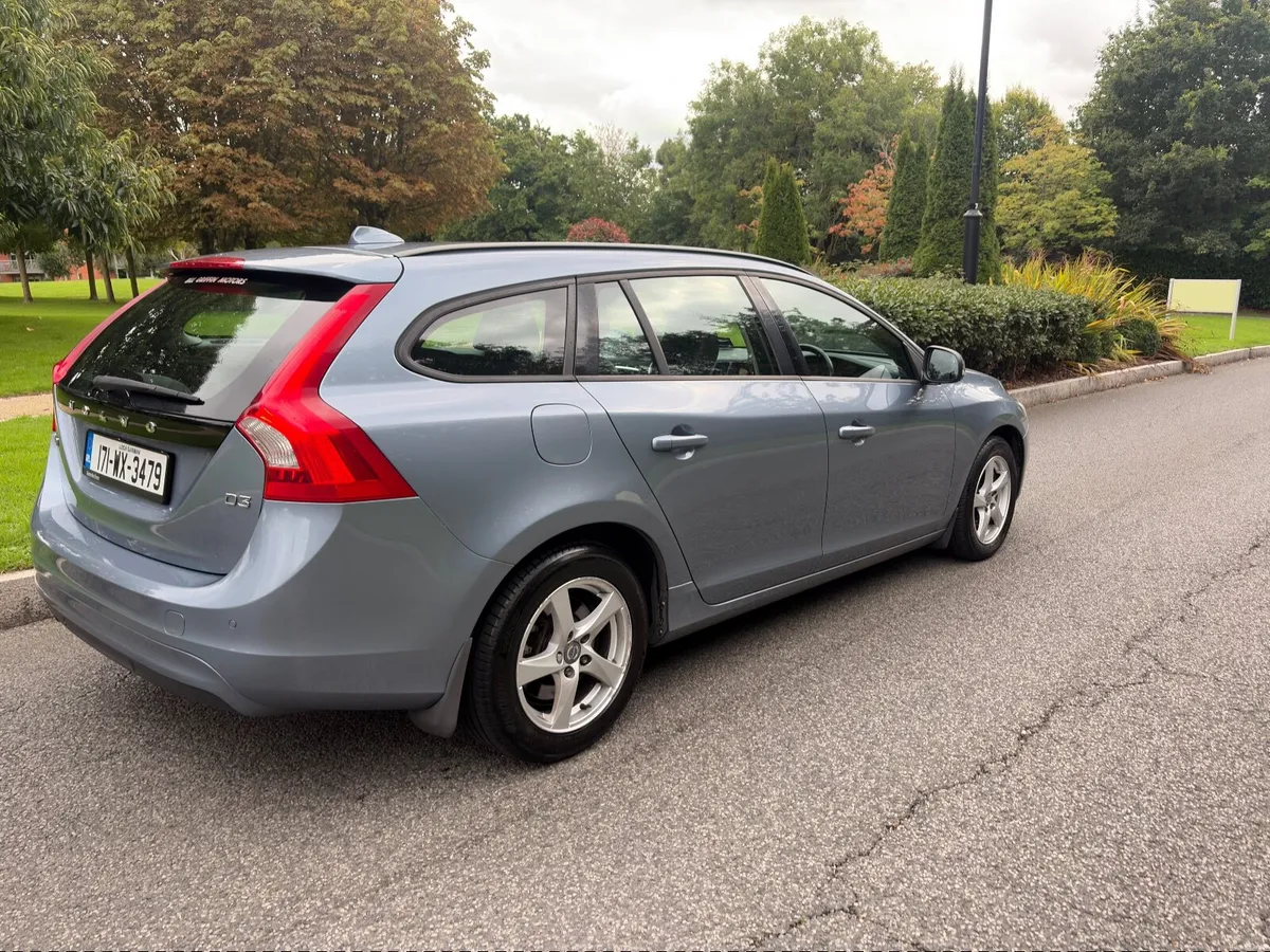 2017 Volvo V60 D3 - Image 3