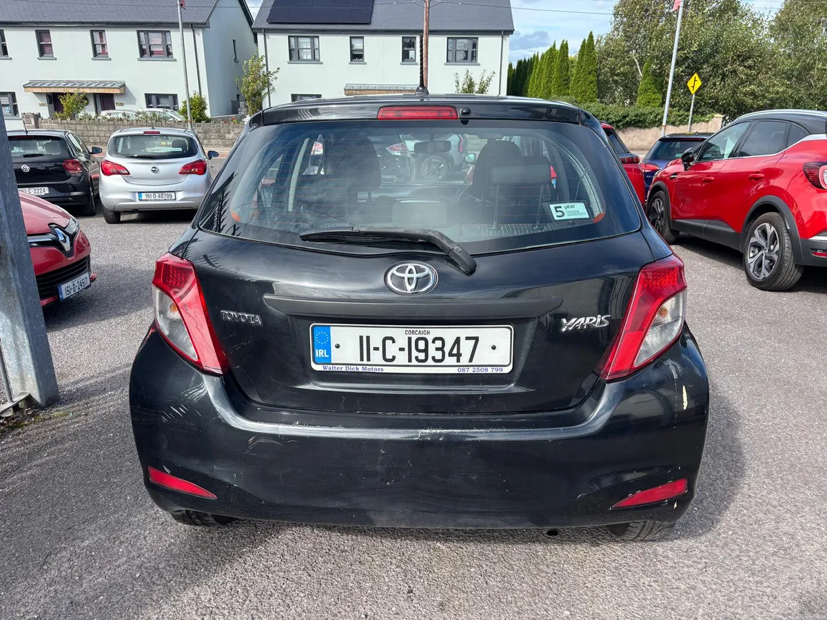 Toyota Yaris 2011  1.0 PETROL NEEDS CLUTCH - Image 6