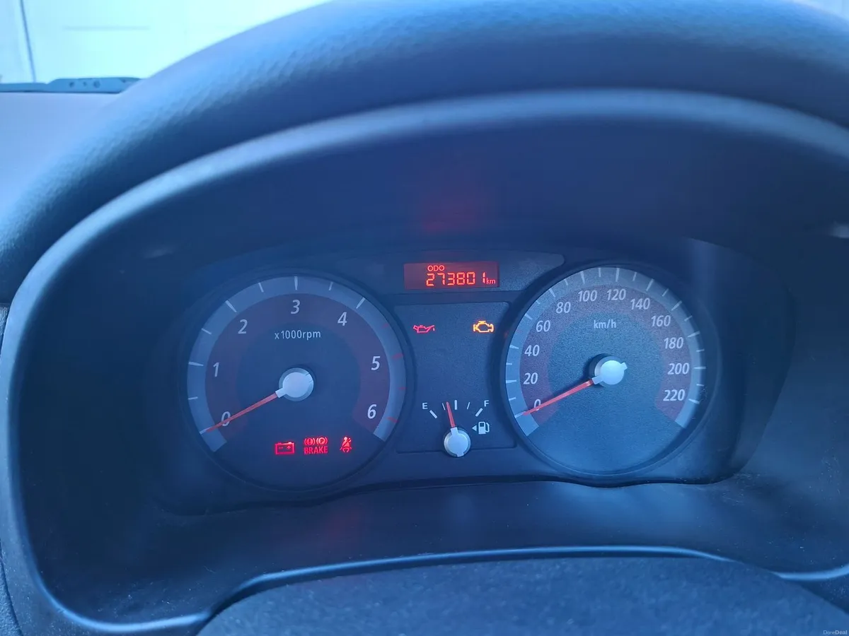 Kia Rio 2011 - Image 2