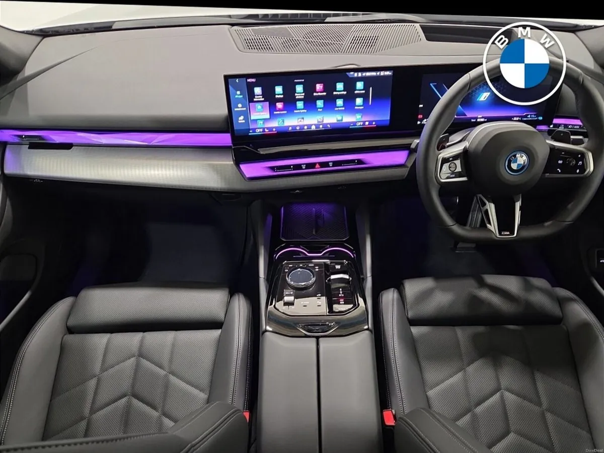 BMW 5-Series 530e M Sport Saloon - Image 4