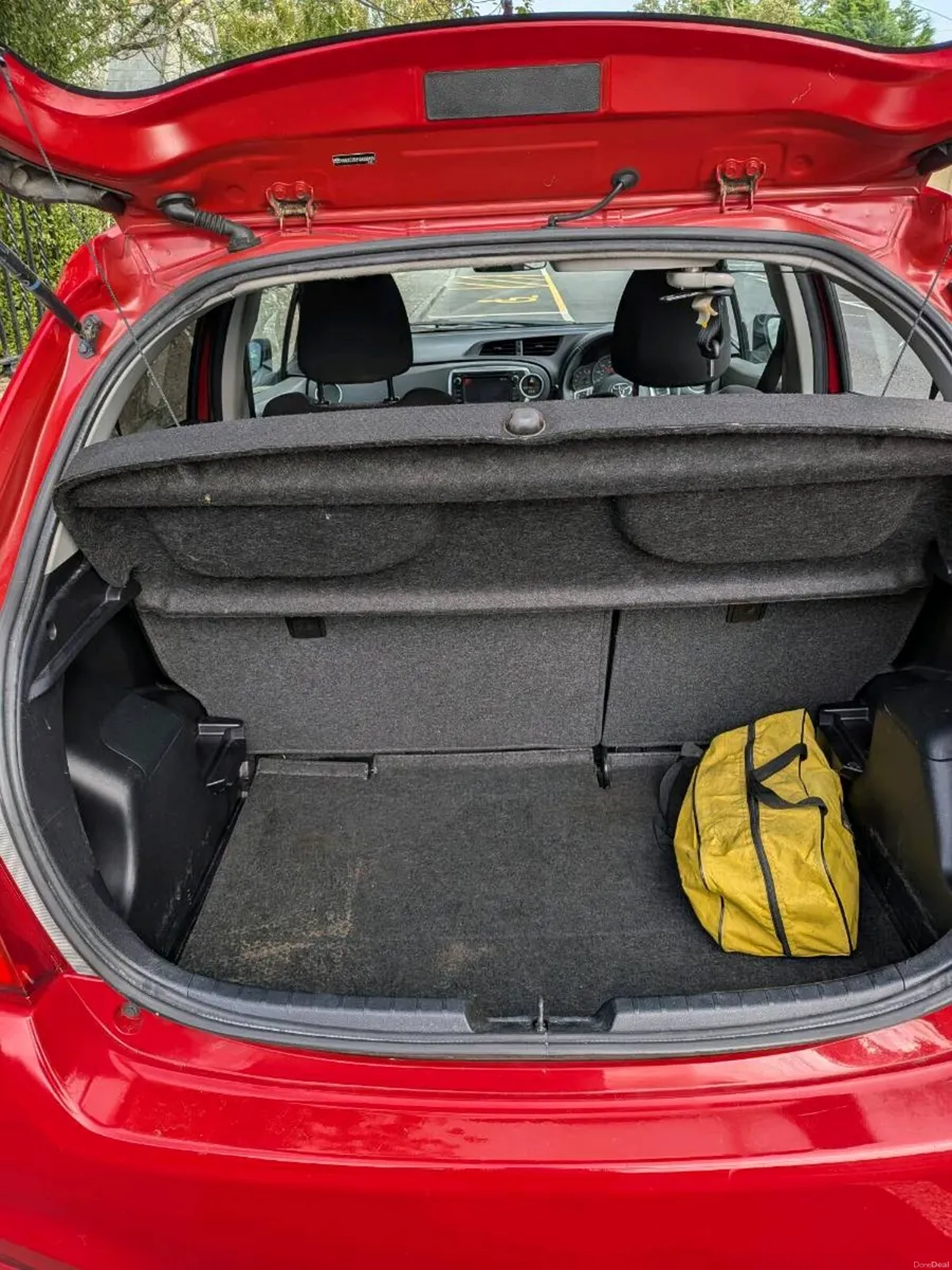 2013 Toyota Yaris 1.4 d 5dr - Image 6