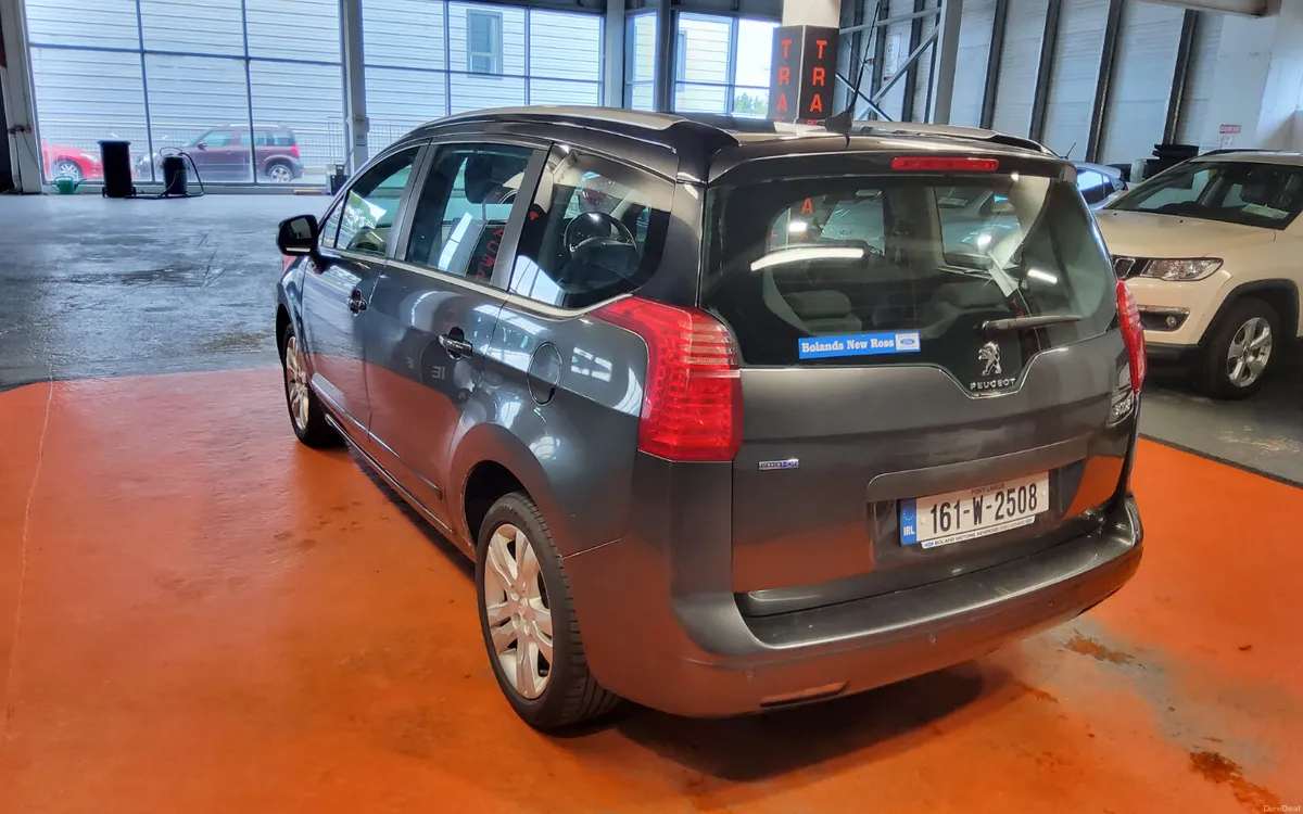 Peugeot 5008 2016 - Image 5