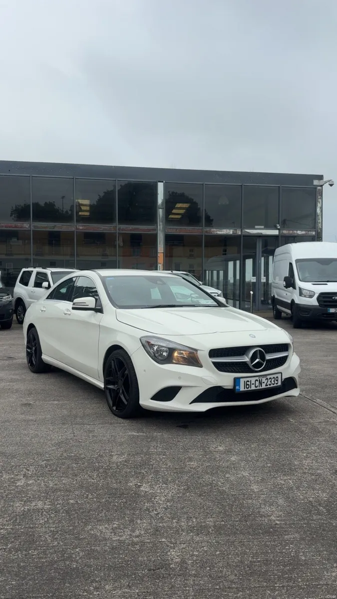 Mercedes CLA220d - Image 1