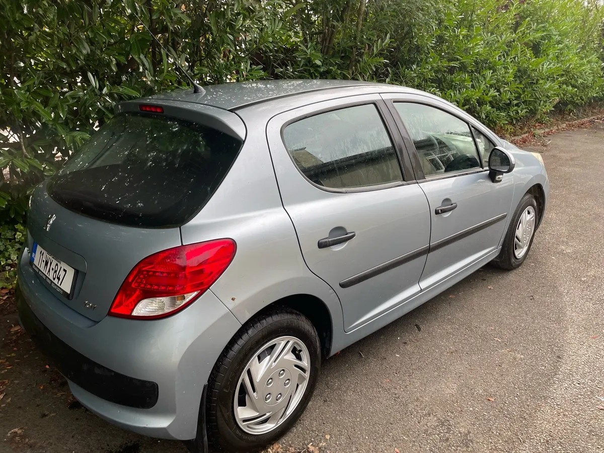 11 Peugeot 207 1.4 Nct 5/27  €1350 - Image 2
