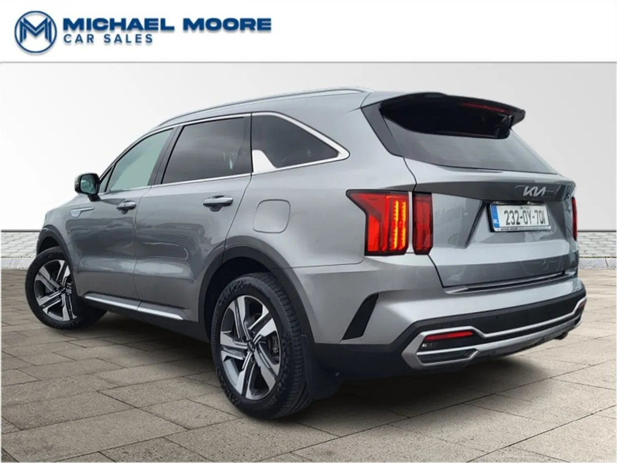 Kia Sorento K3 2.2 Diesel 4x4 AUTO*(7 Seats, PANOR - Image 3