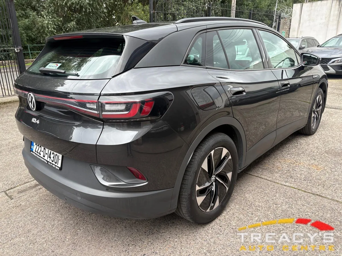 Volkswagen ID.4 2022 PRO 128 KW LIFE 77KWH 174BHP - Image 3