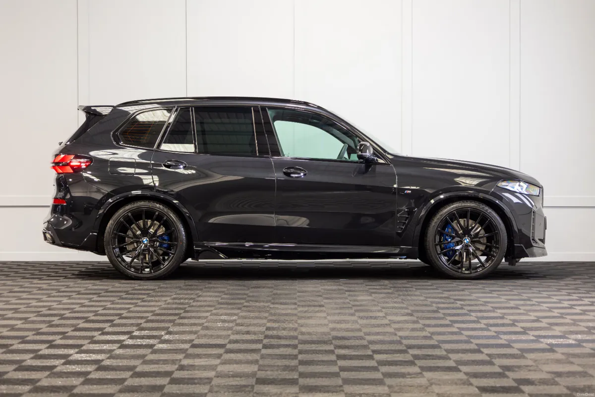 262 BMW X5 X-Drive 50e M-Sport - Image 6