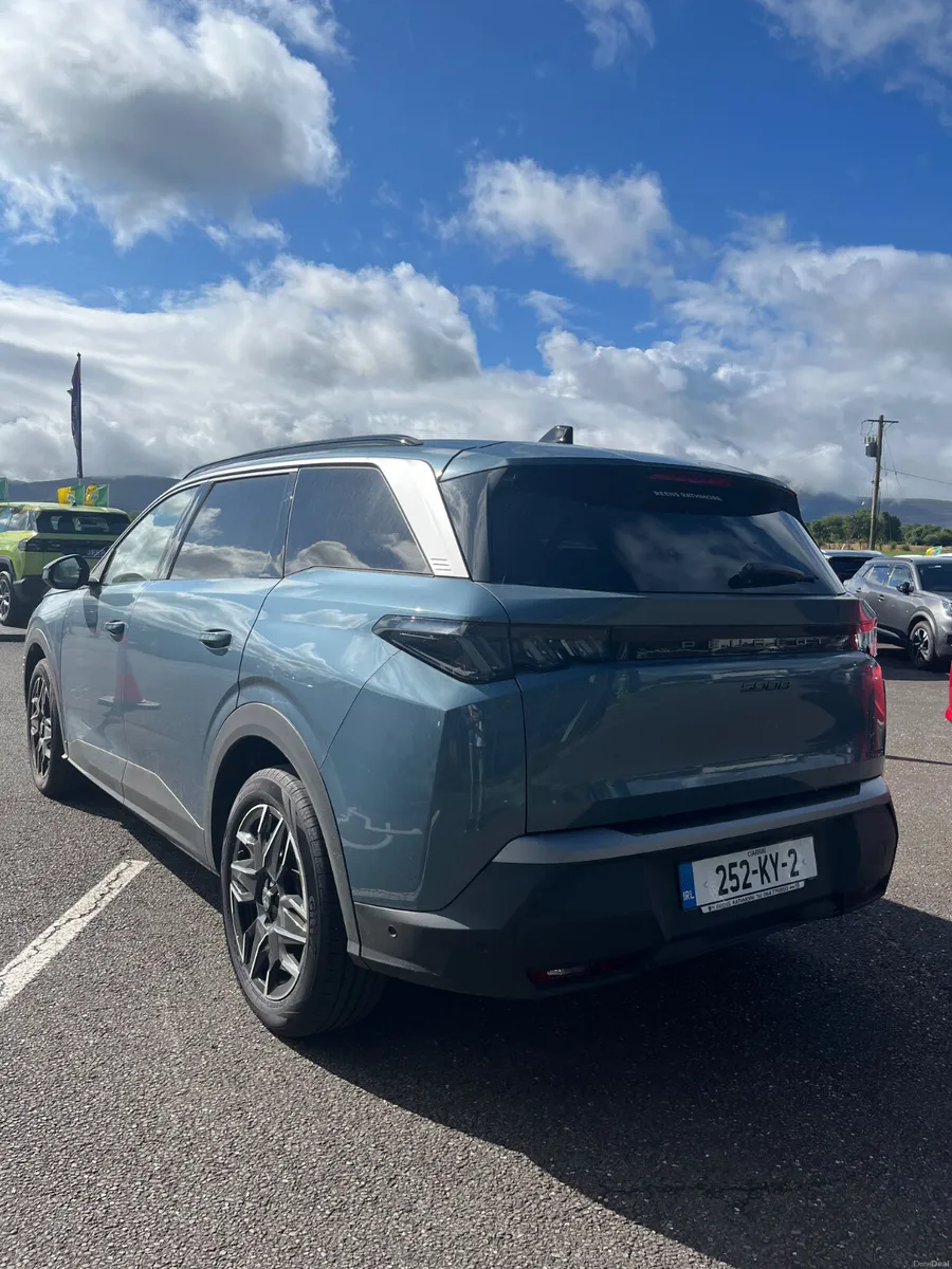 Peugeot 5008 2025 - Image 4