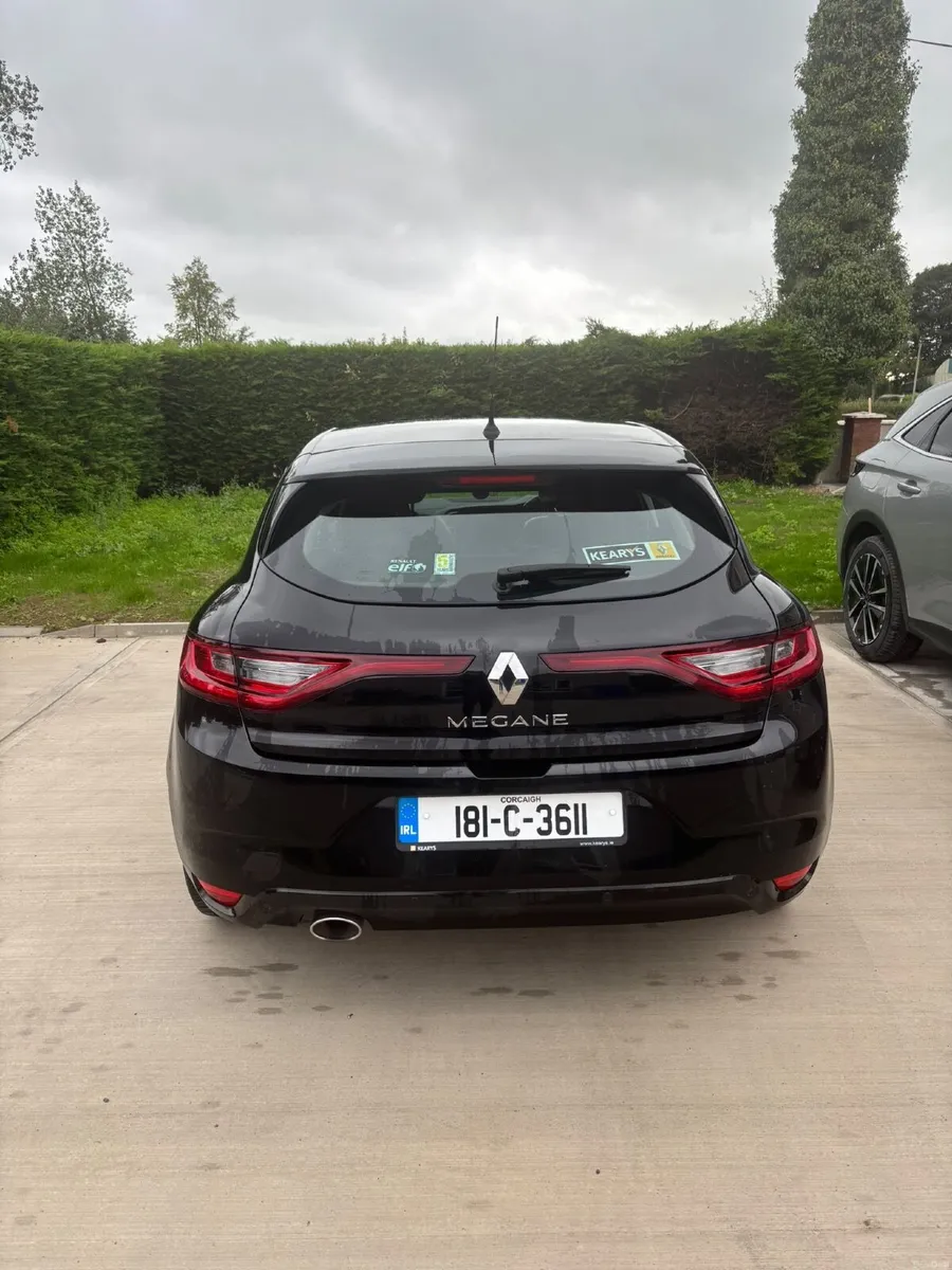 Renault Megane 2018 - Image 2