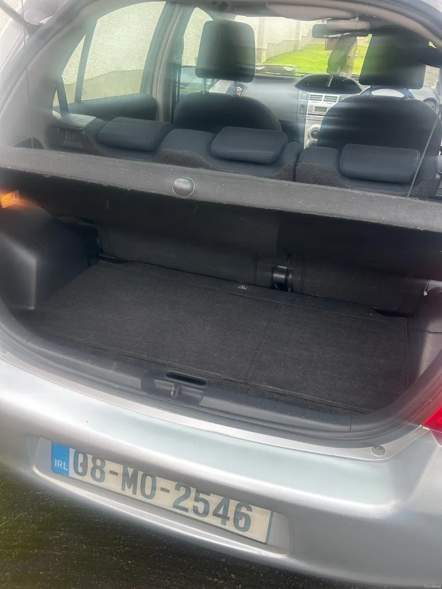 Toyota Yaris - Image 4