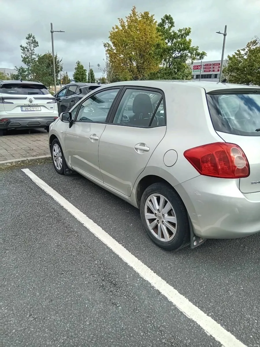 Toyota auris - Image 3