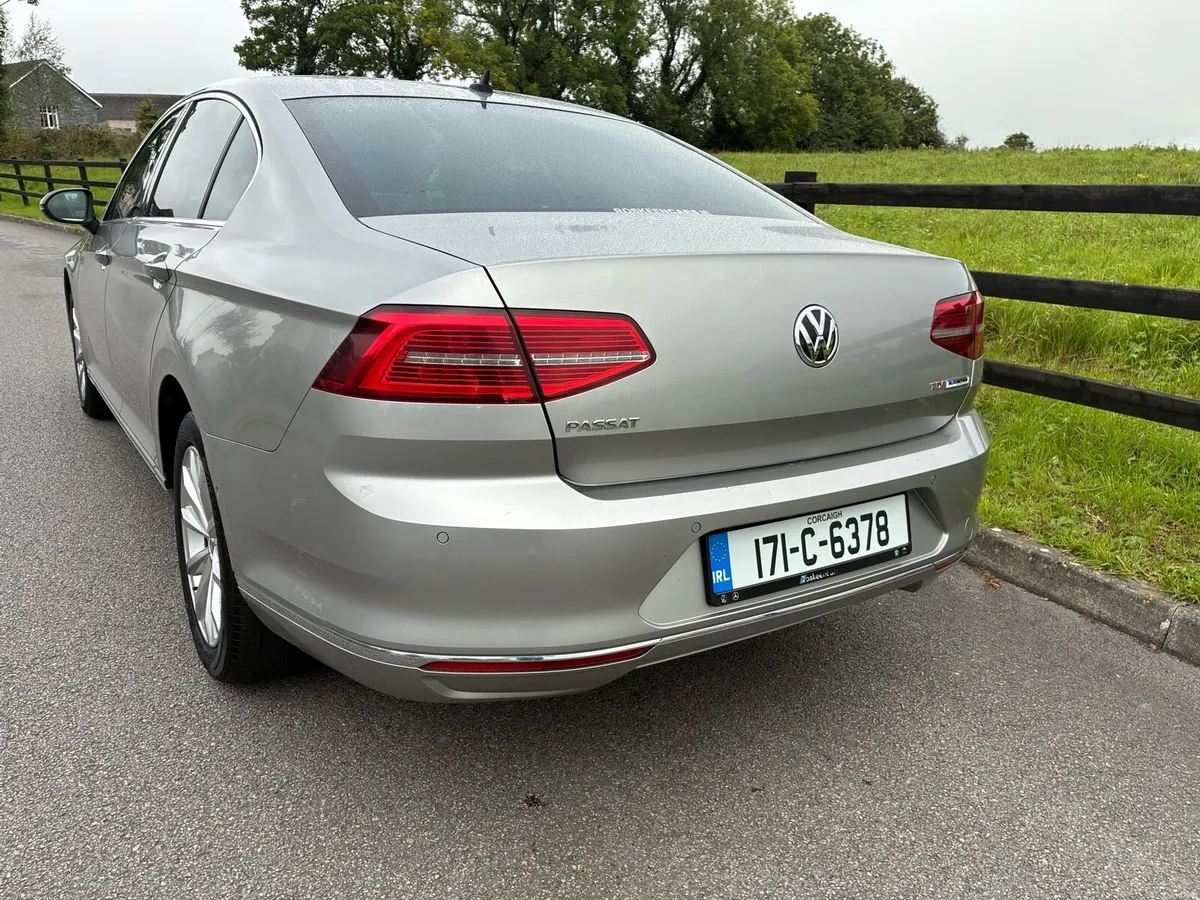 Vw Passat Highline 2017 - Image 3