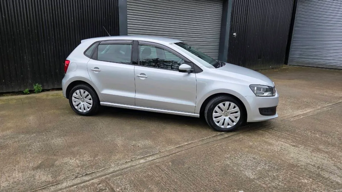 Volkswagen polo 1.2Tsi/ petrol/Automatic - Image 5