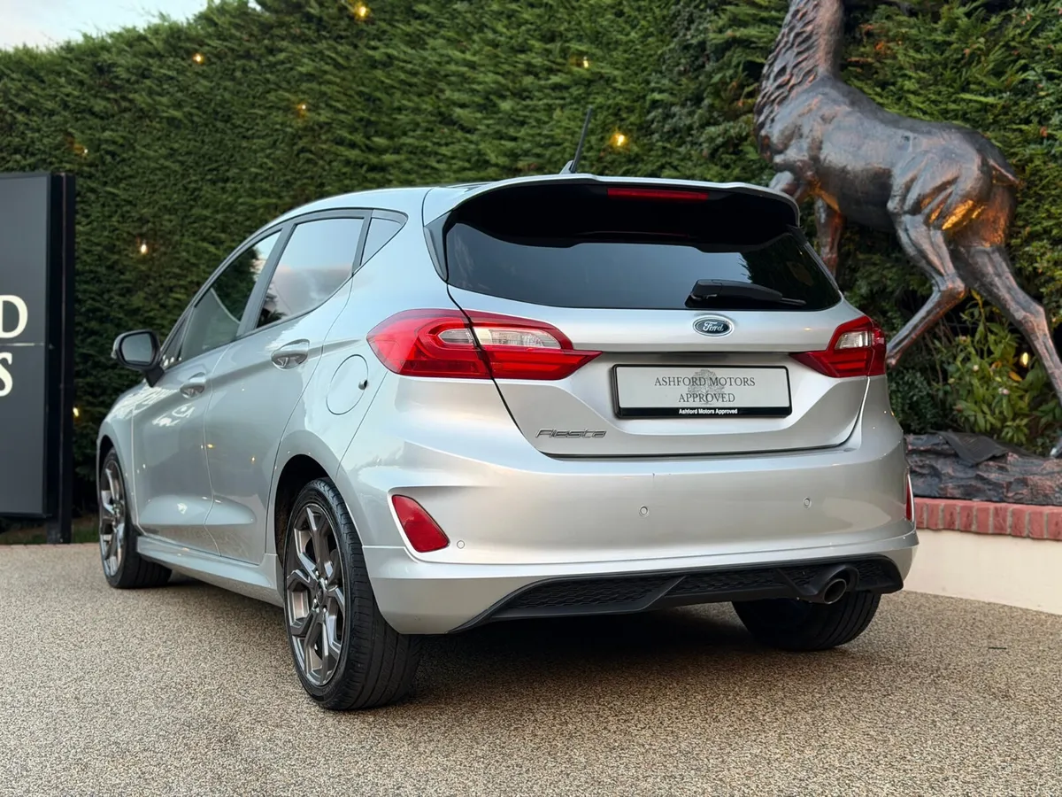 Ford Fiesta 2021 ST-Line - Image 4