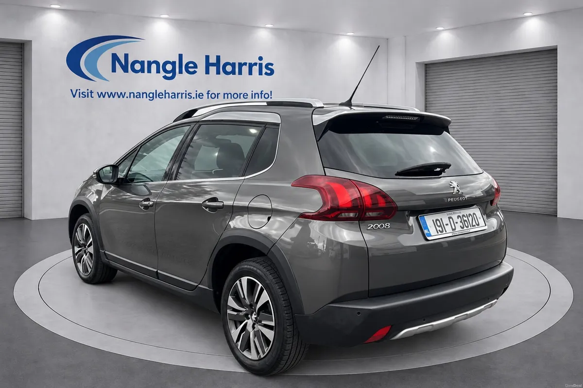 Peugeot 2008 1.5D. PAN ROOF - Image 3