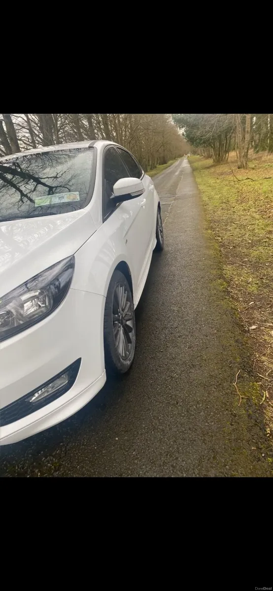 Ford Focus 2017 ST line - Image 3