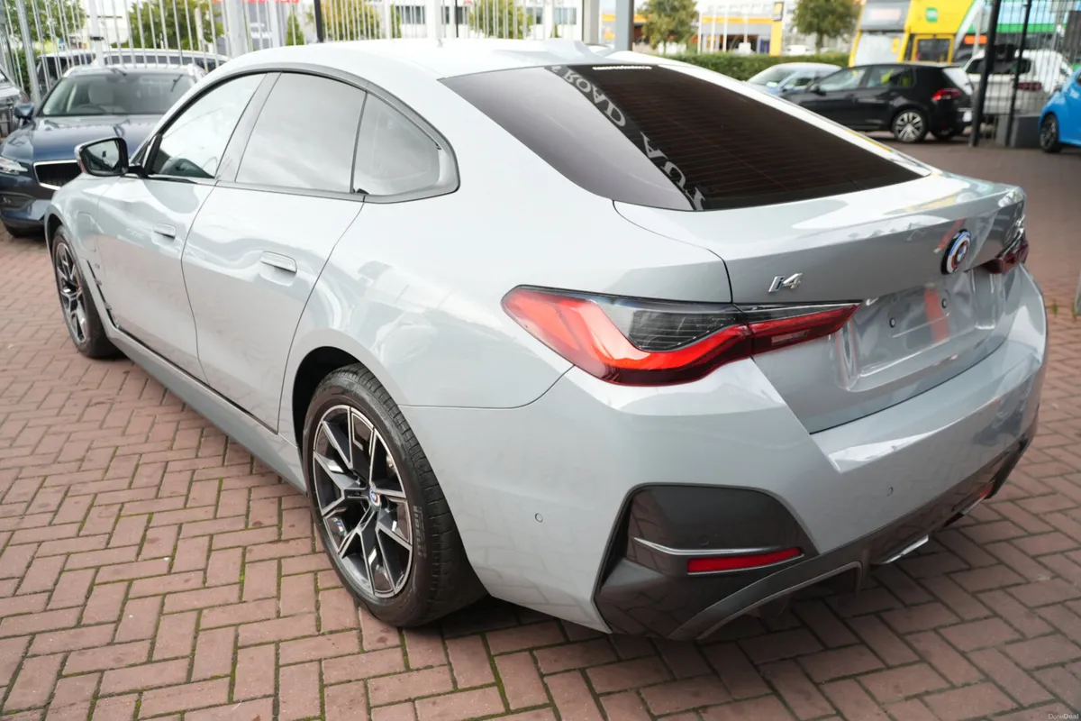 2023 BMW I4 EDRIVE 35 - Image 6