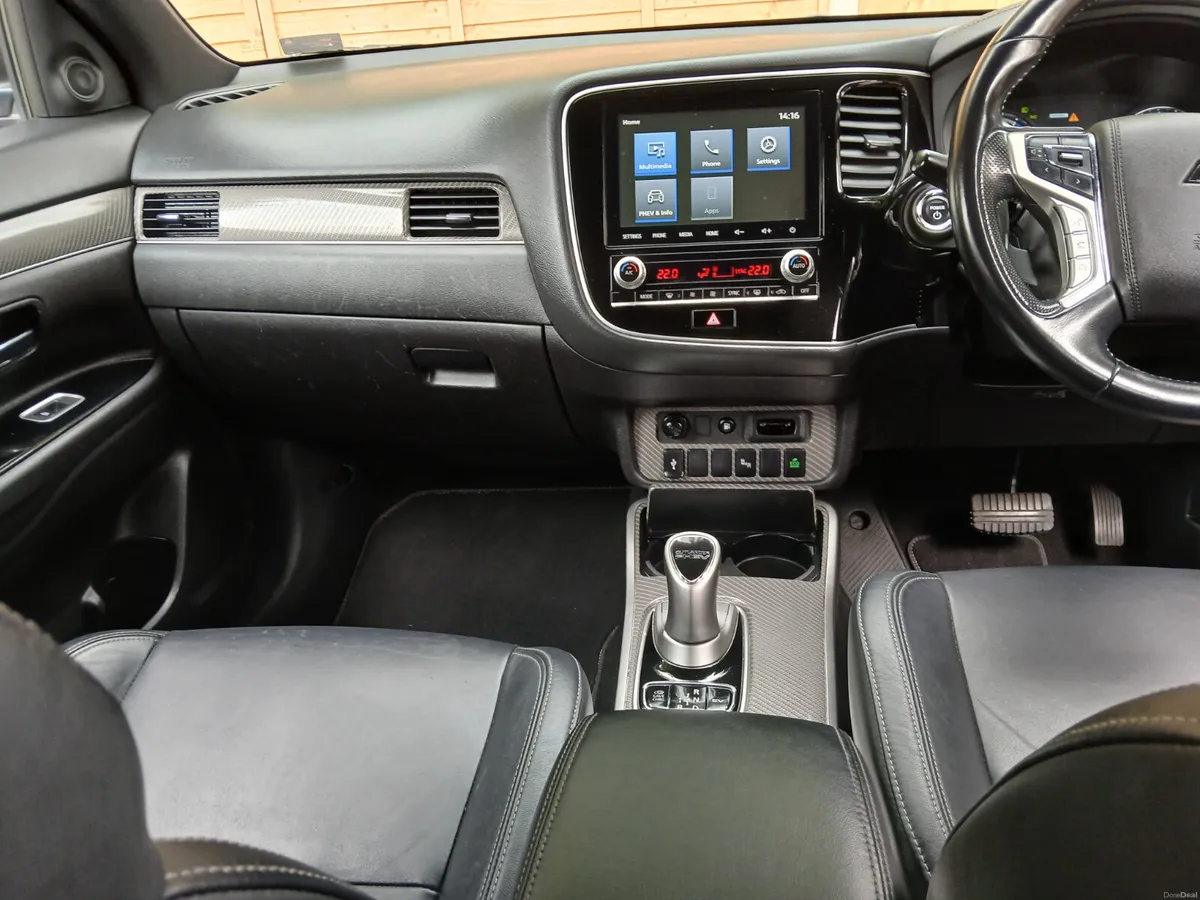 🆕️2020 Mitsubishi Outlander Plug-in EV Intense🆕️ - Image 4