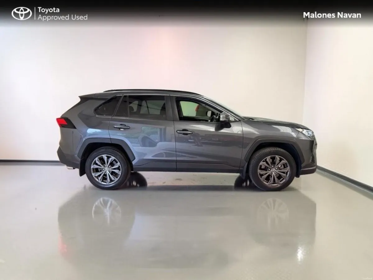 Toyota RAV4 Hybrid Sol - Image 3