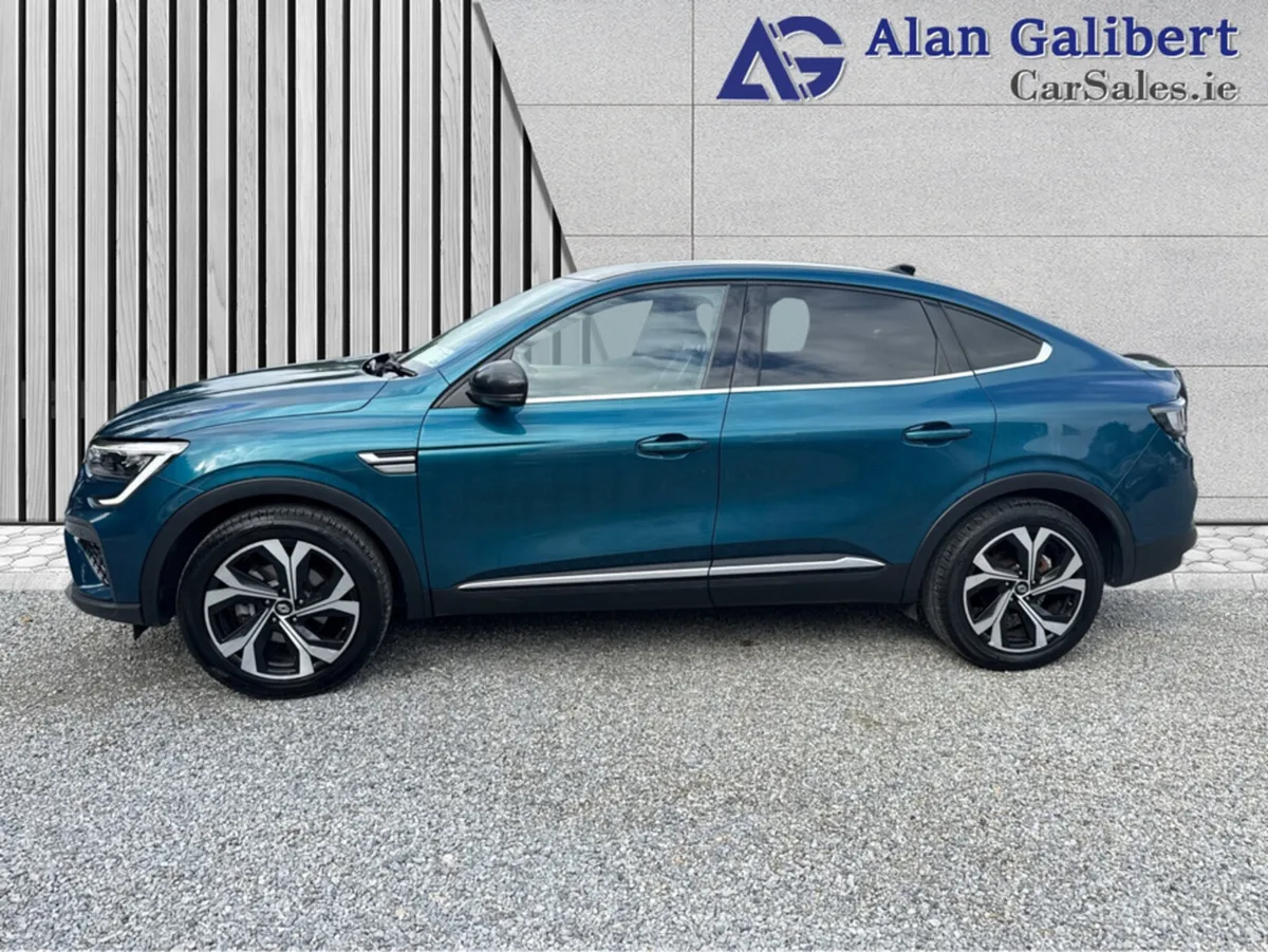 Renault Arkana TECHNO E-TECH 1.6 PETROL HYBRID AUT - Image 5