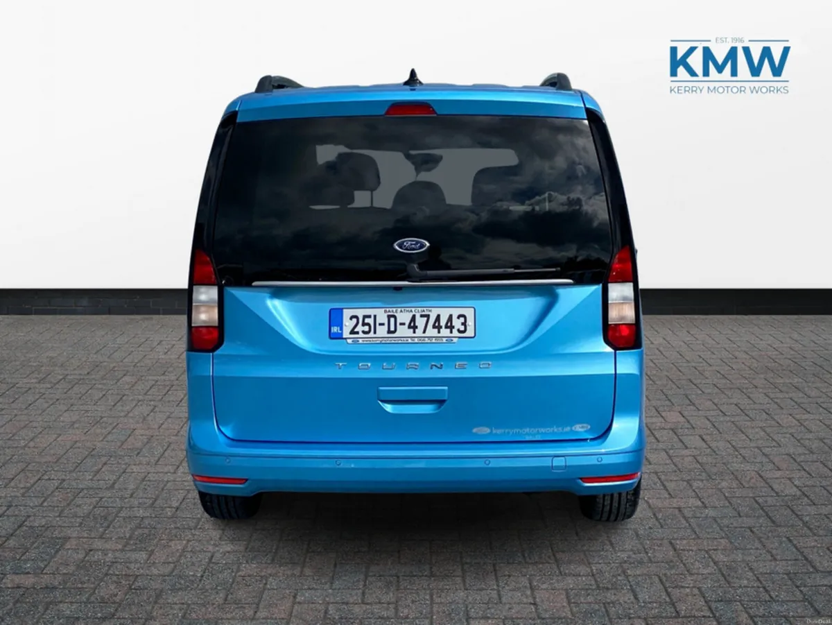 Ford Tourneo Connect LWB 2.0 122BHP Automatic 7 Se - Image 5