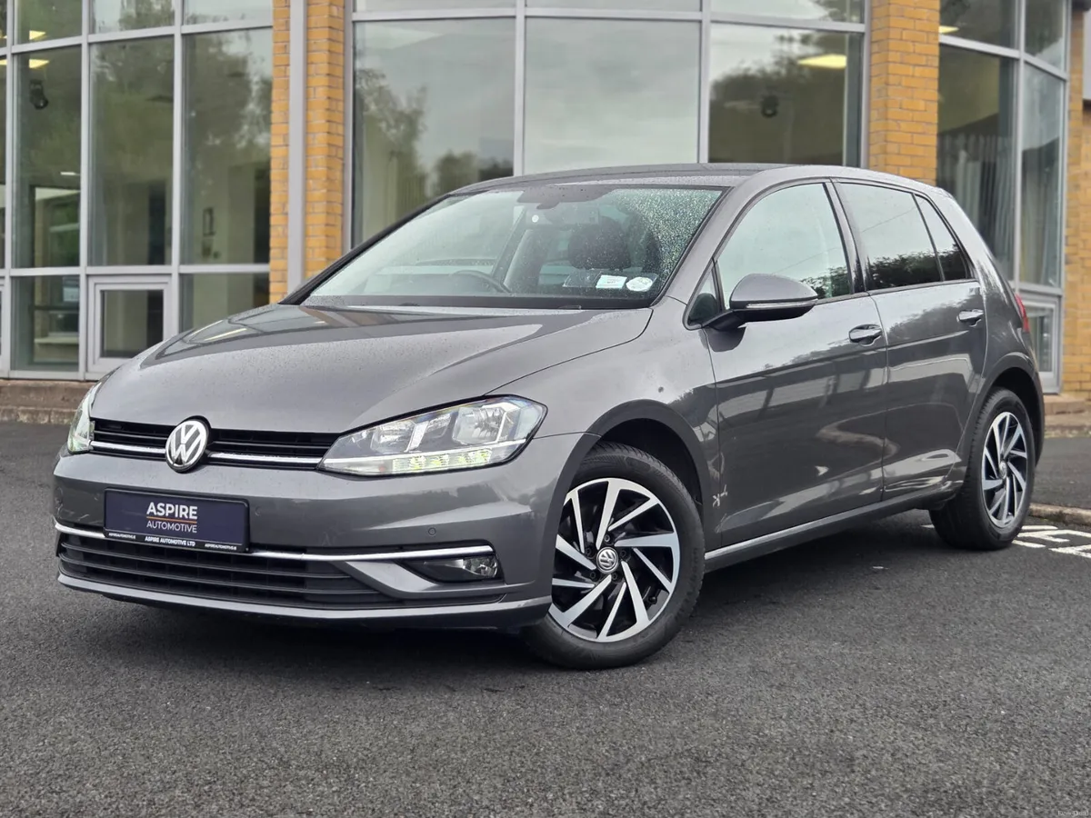**LOW KMS** TDI - VW Golf 2019 - Image 1