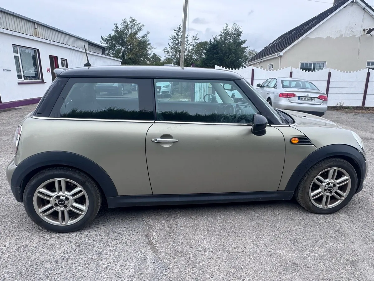 Mini Cooper - Image 4