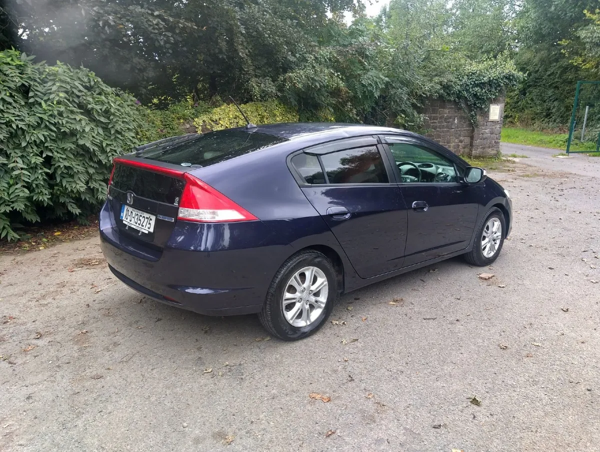 Honda Insight Hybrid. Low KMs. New NCT 2027. - Image 5