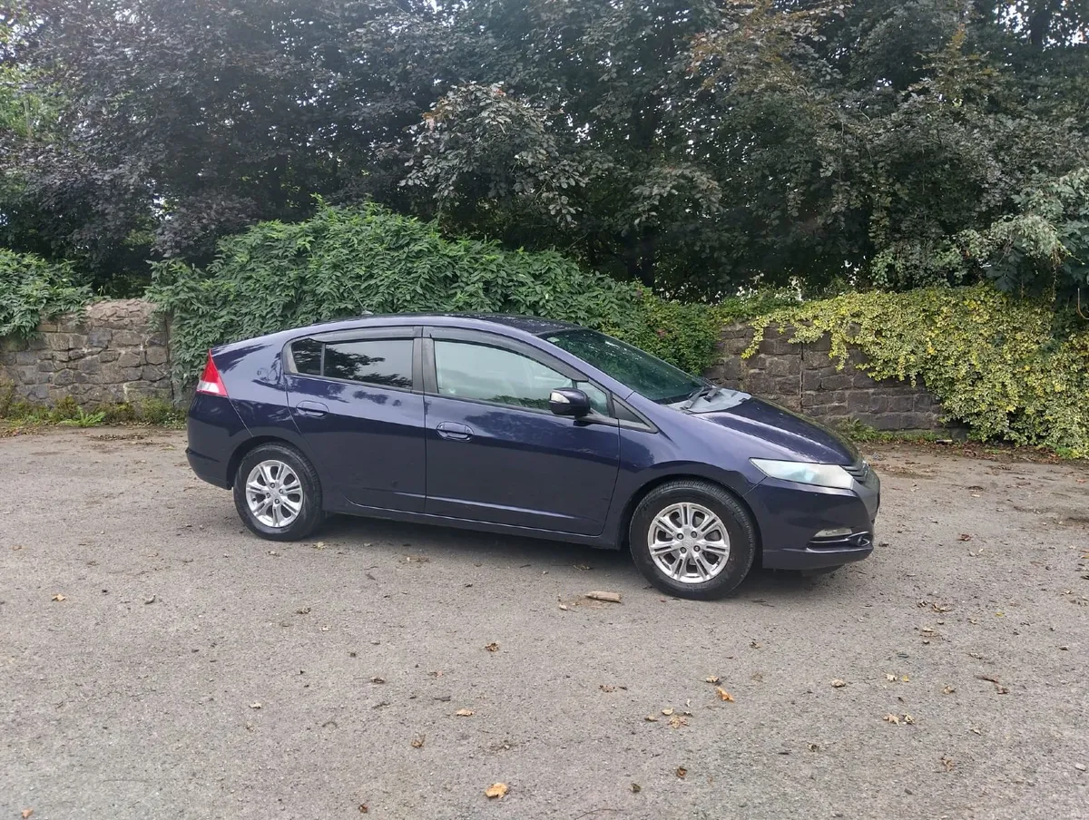 Honda Insight Hybrid. Low KMs. New NCT 2027. - Image 1