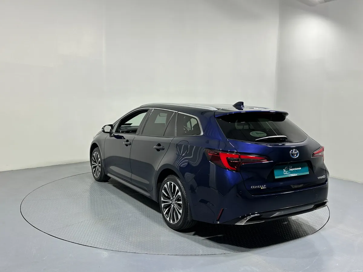 Toyota Corolla Self Charging Hybrid SOL 232 (2023) - Image 5