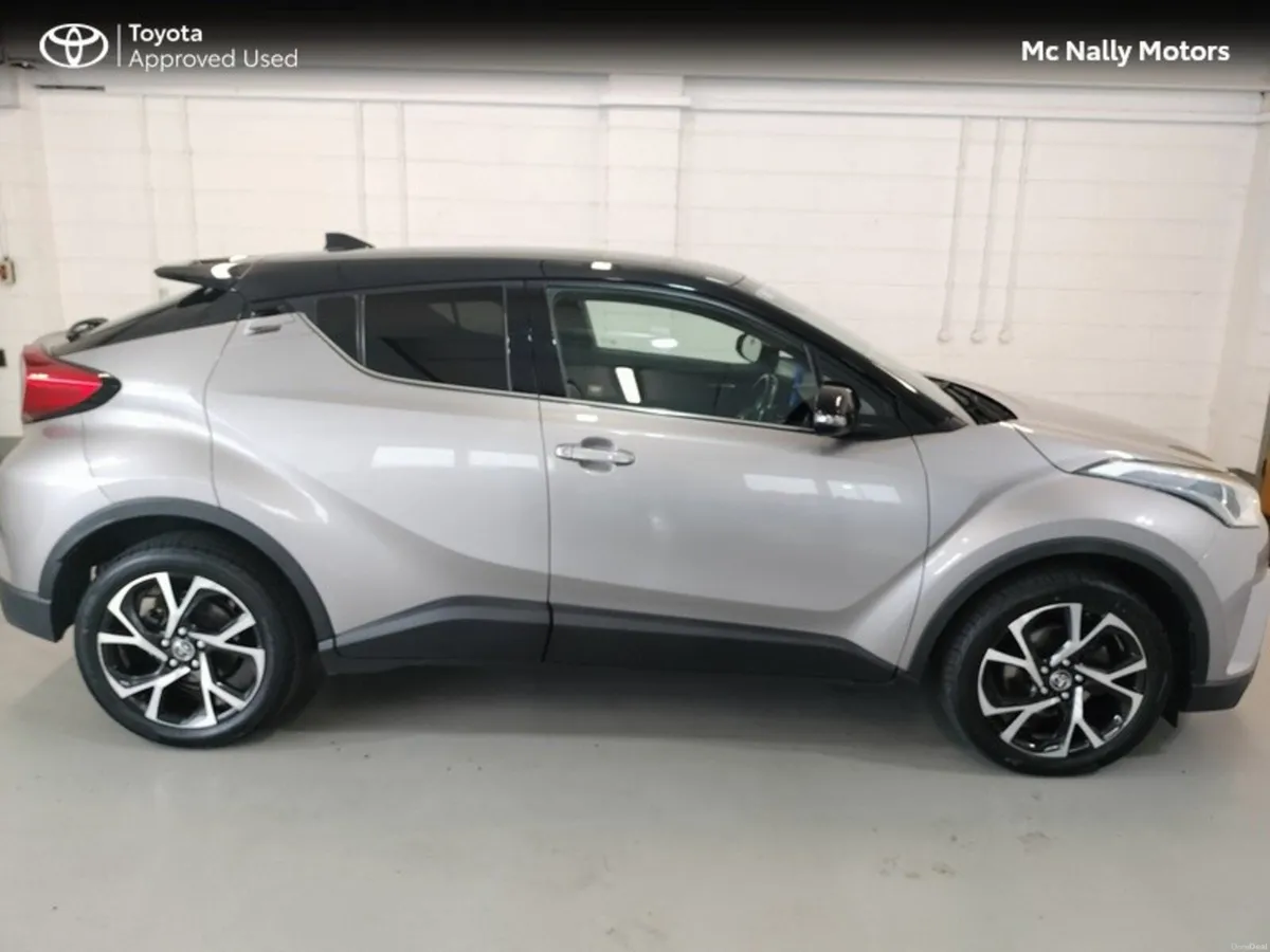 Toyota C-HR 1.2T LUNA SPORT 4DR - Image 3