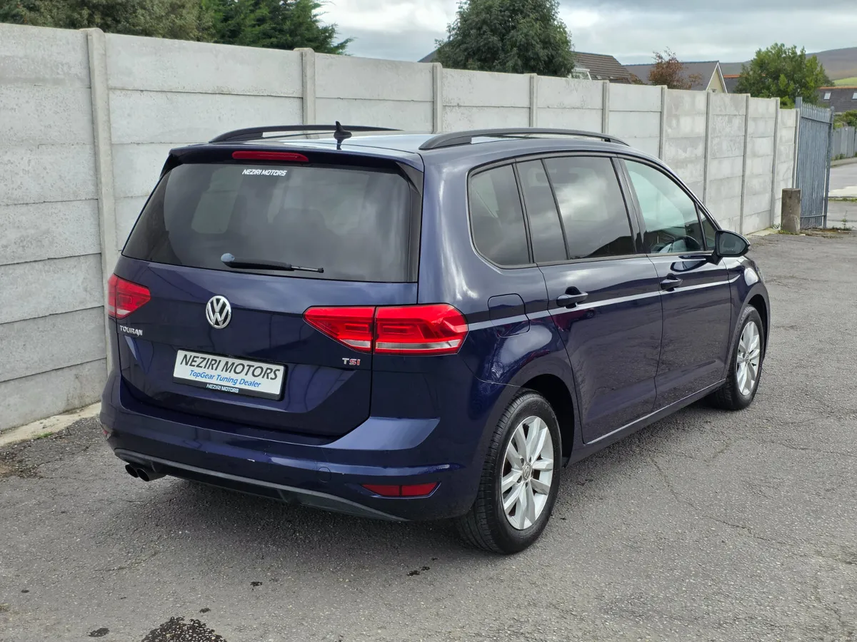 VW Touran 7-Seater Petrol Automatic - Image 4