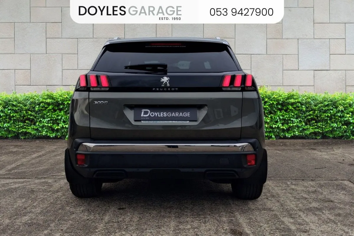 Peugeot 3008 Allure 1.5 Blue HDi Diesel 130bhp - Image 3