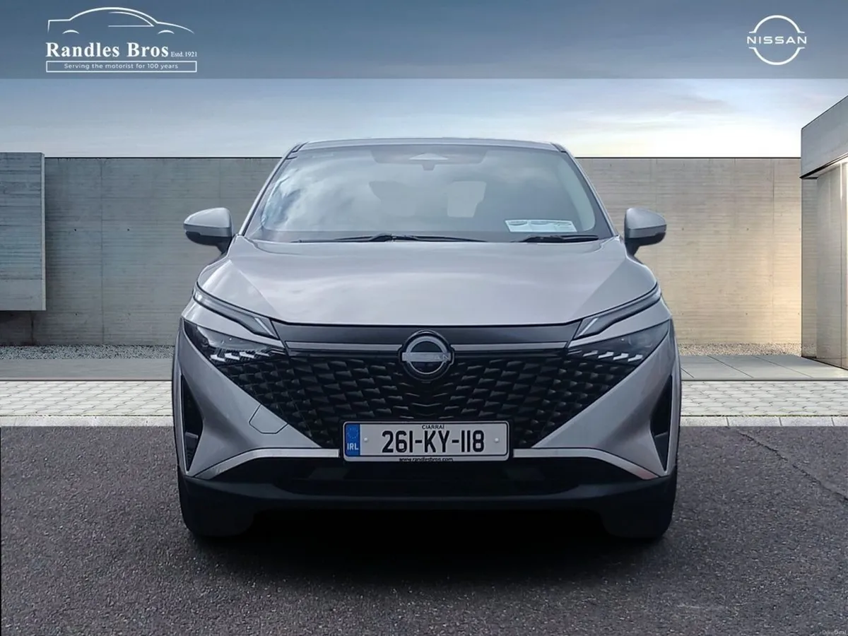 Nissan Qashqai 1.3 PET MILD HYBRID SV - Image 4