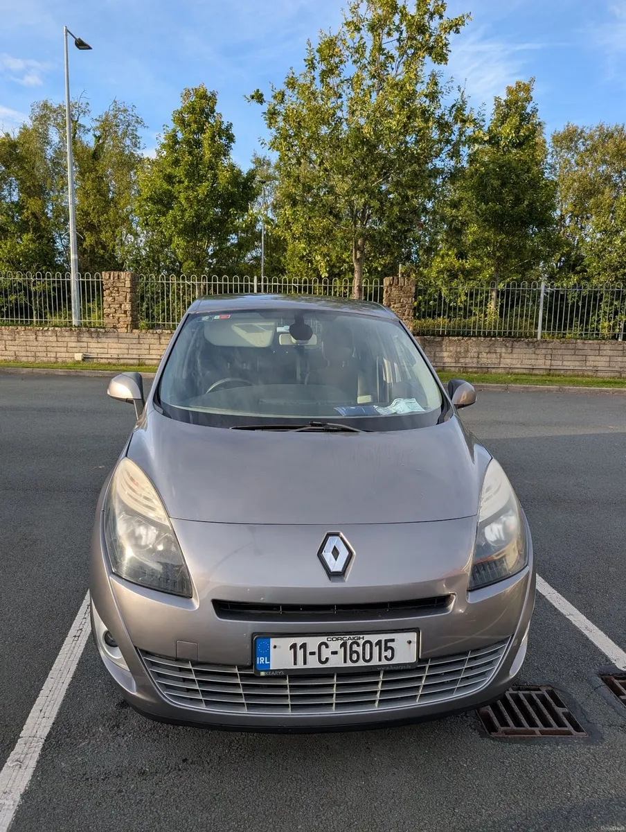 Renault Grand Scenic 2011 - Image 4