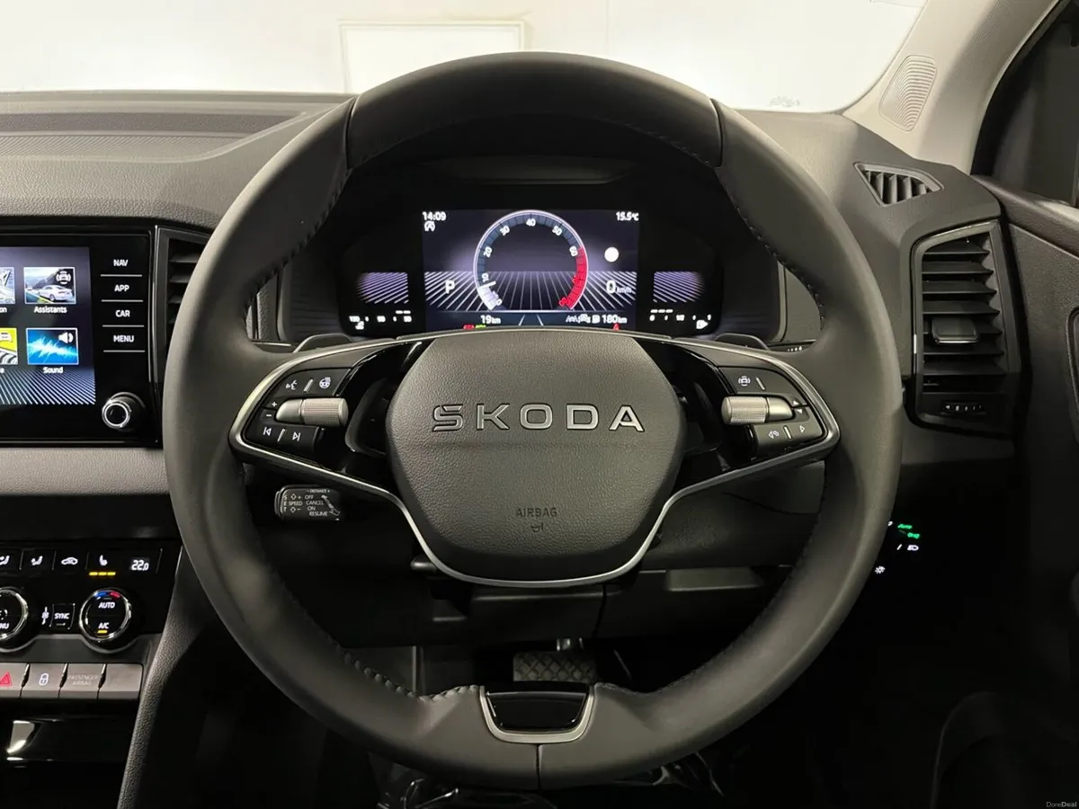 Skoda Karoq Selection DSG 1.5TSI 150BHP - Reversin - Image 5