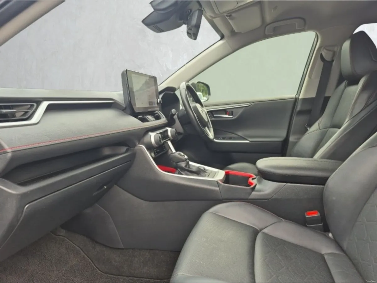 Toyota RAV4 ** ADVENTURE ** AWD ** HYBRID ** AUTO - Image 6