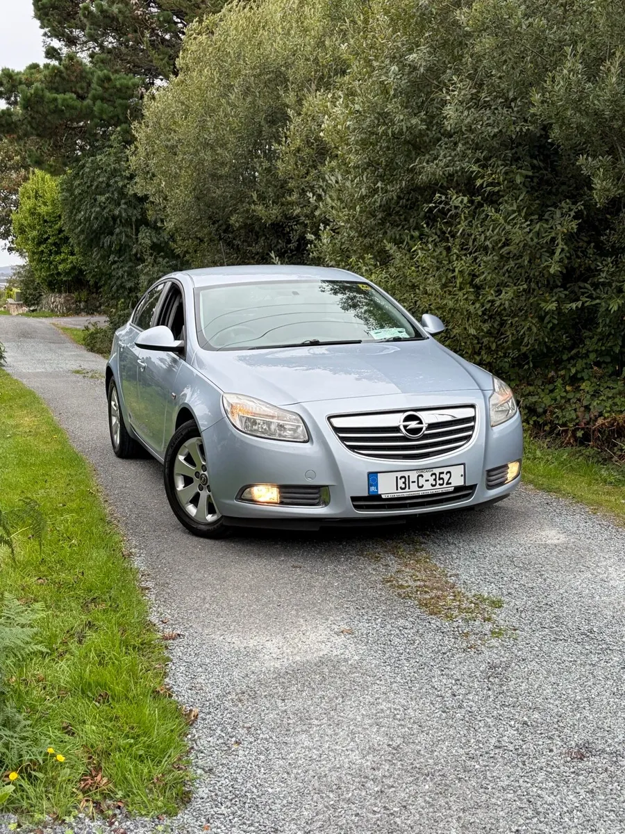 Opel insignia - Image 1