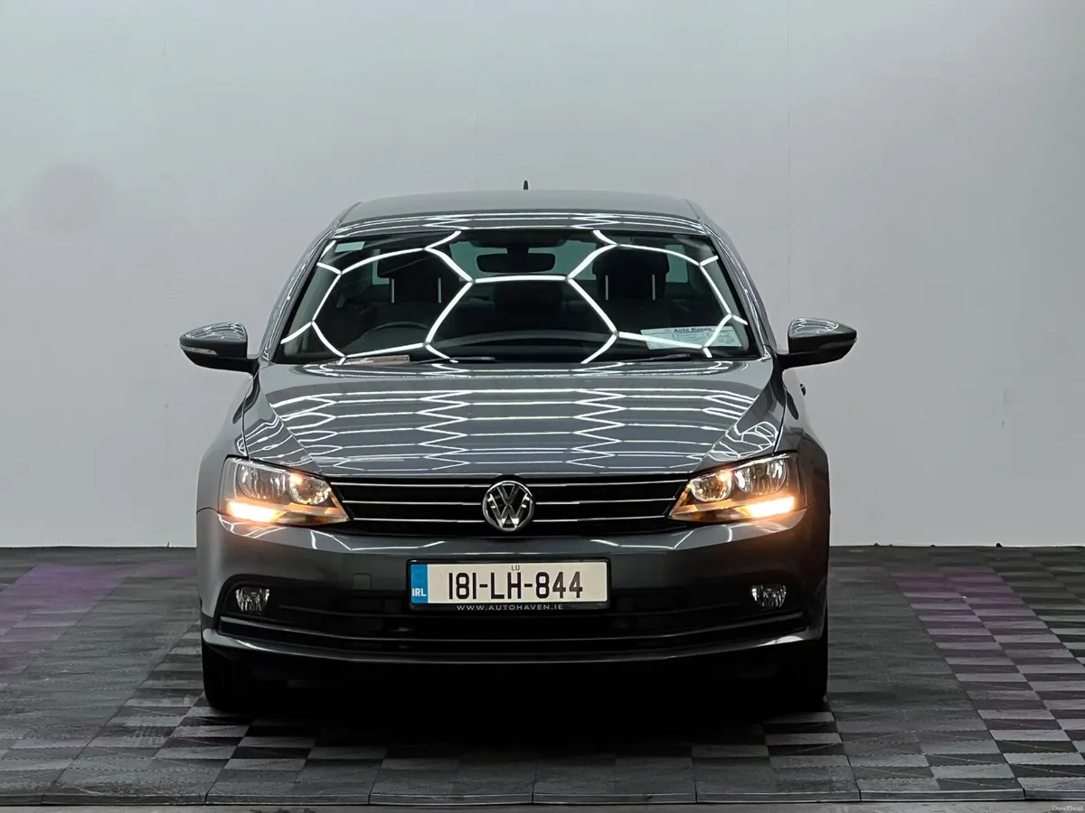 2018 Volkswagen Jetta Highline 2.0TDI - Image 2