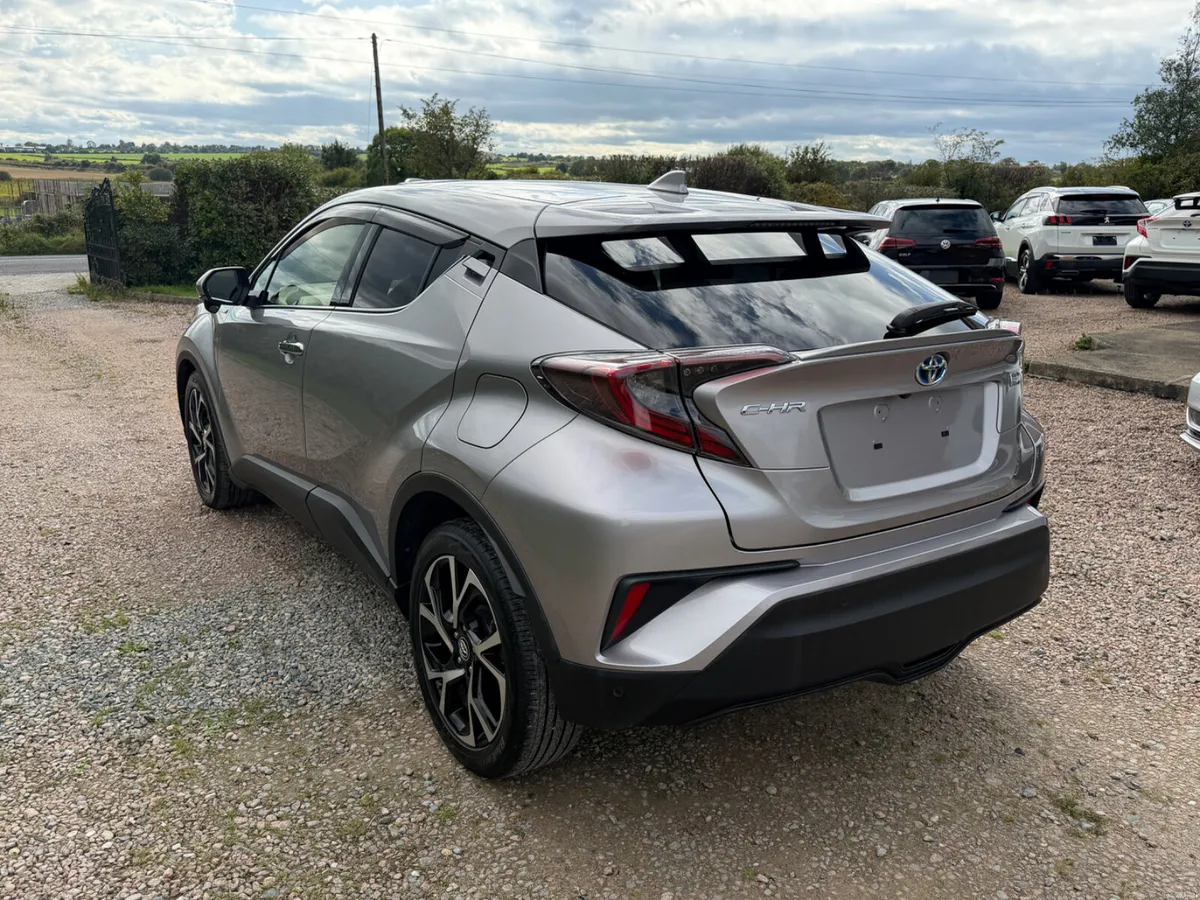 191 Toyota C-HR G spec Led Edition - Image 6