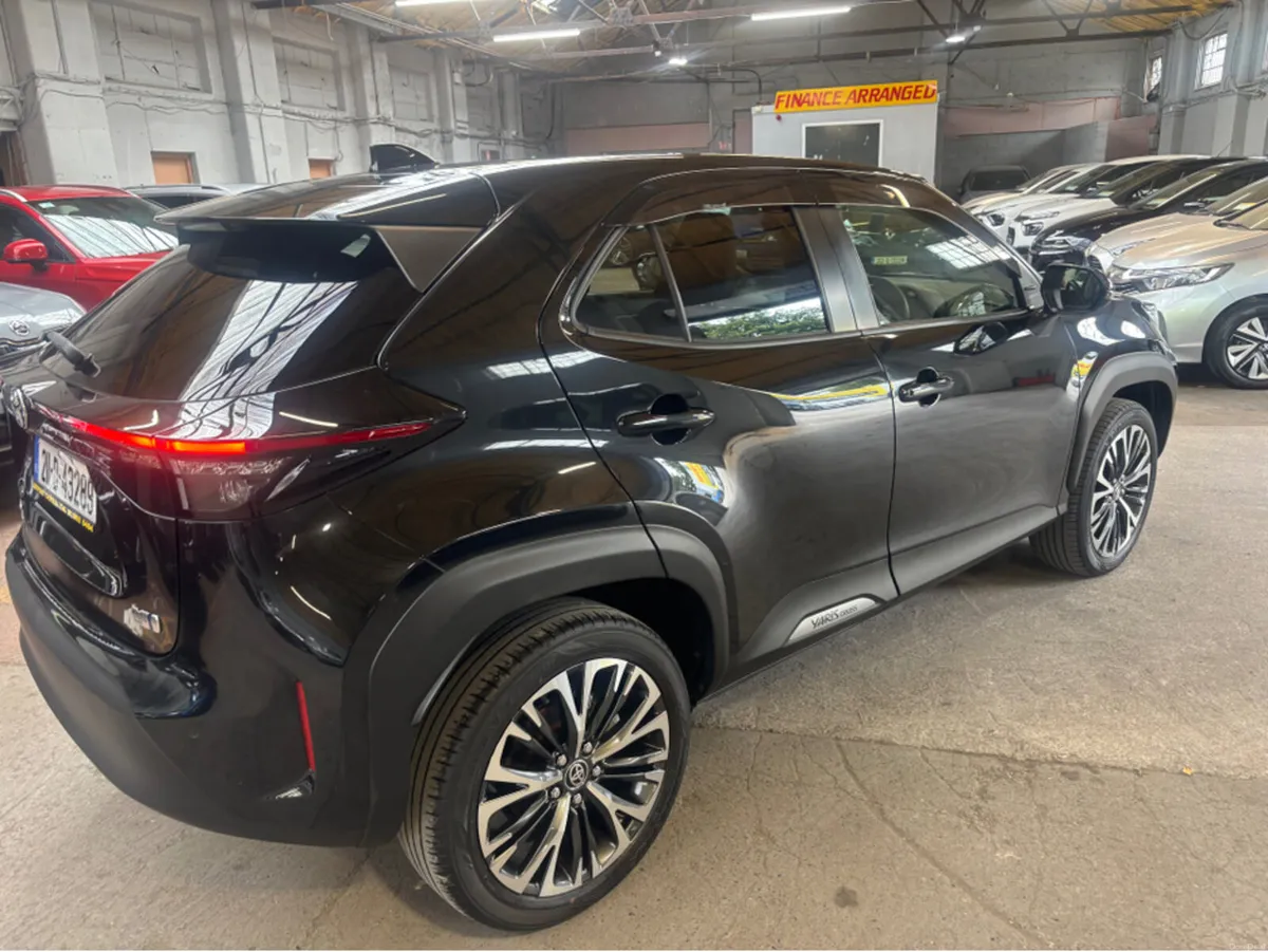 Toyota Yaris Cross 1.5 Self charging hybrid only 2 - Image 3
