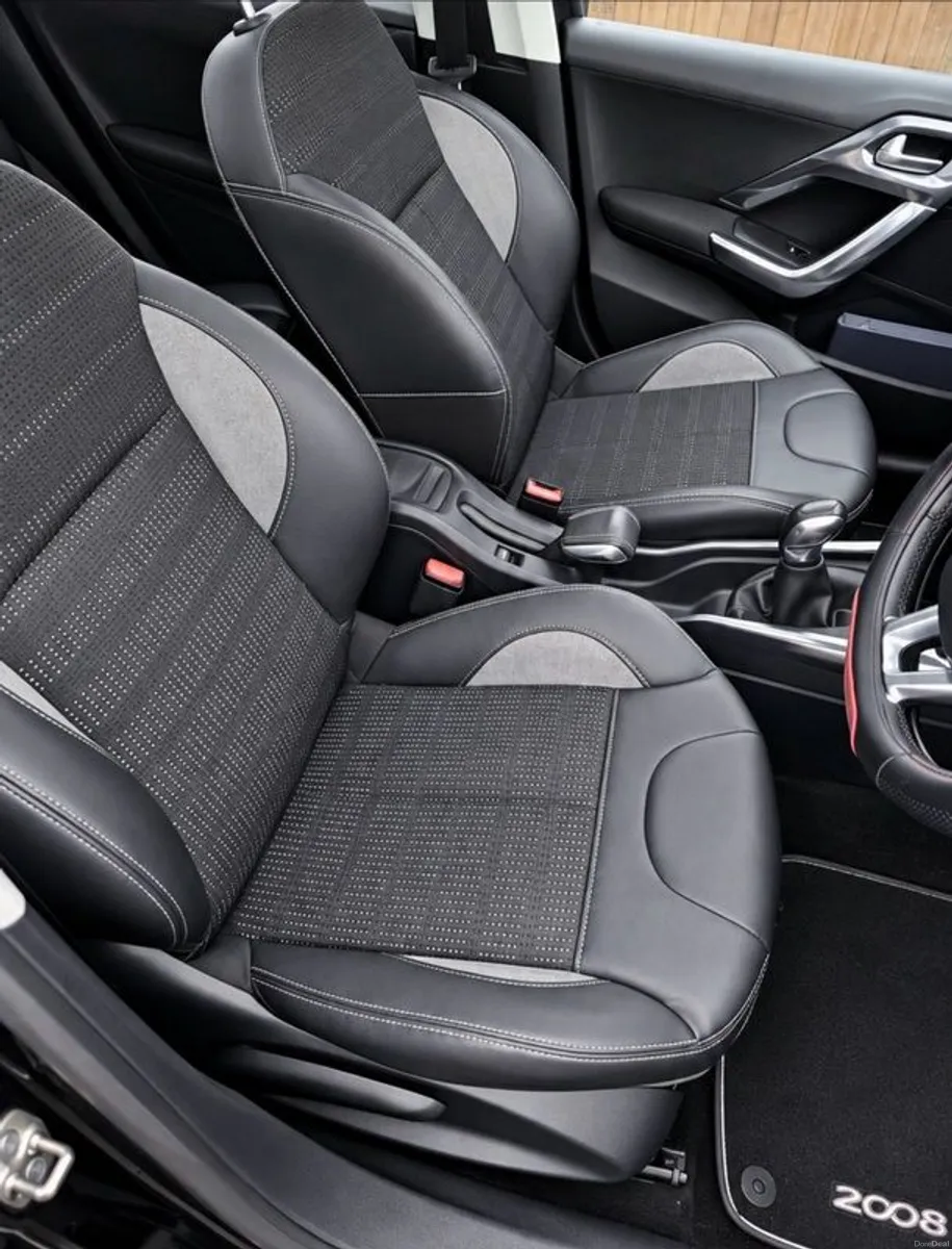 2014 Peugeot 2008 - Image 3
