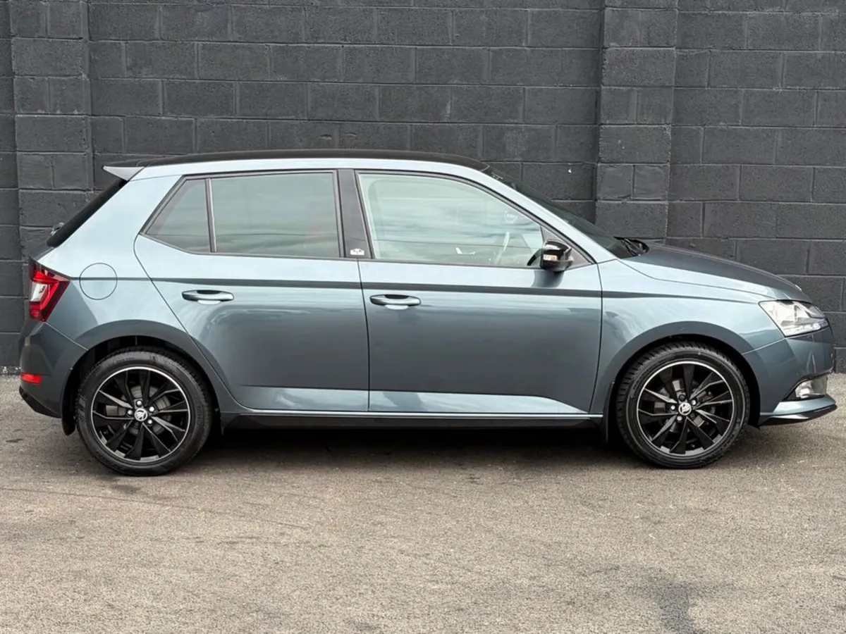 Skoda Fabia MONTE CARLO 1.0tsi 95HP 5DR - Image 4