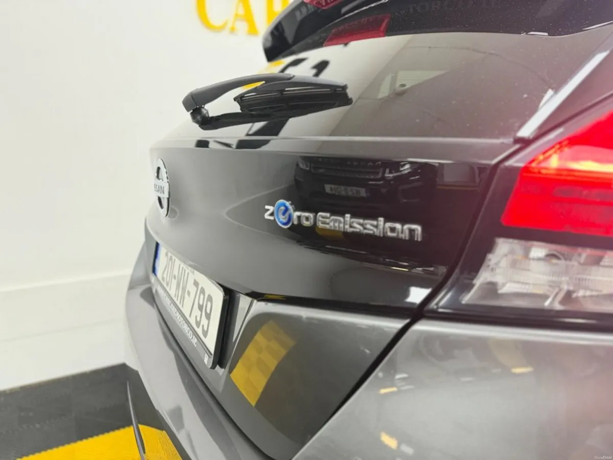 Nissan Leaf 40k EV SV 40KW 19 4DR Auto - Image 5