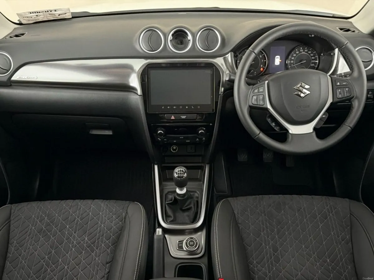 Suzuki Vitara 1 4 B JET Hybrid Ultra - Image 4