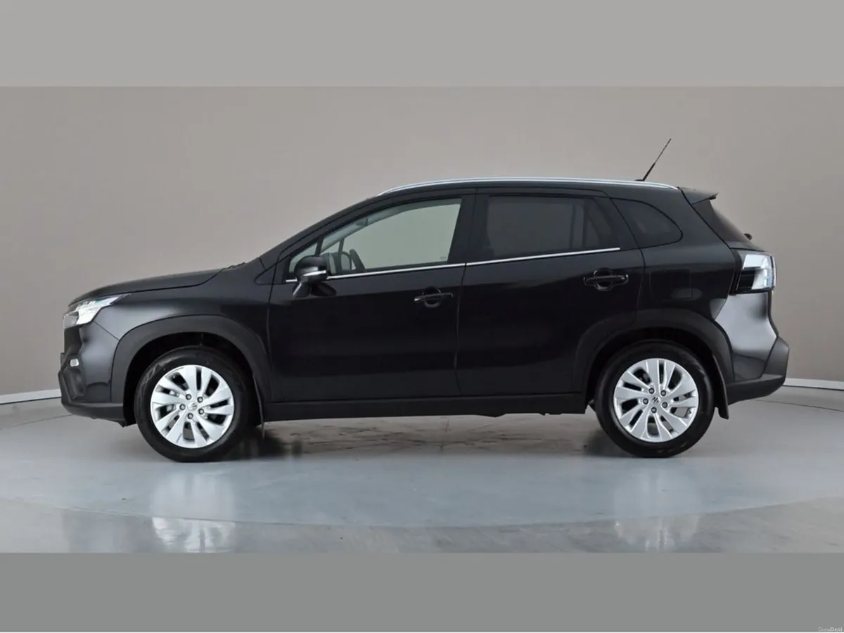 Suzuki S-CROSS 1 4 B JET Hybrid Motion - Image 6