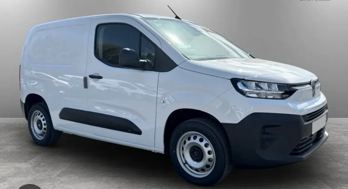 2023 Citroen Berlingo - Image 1