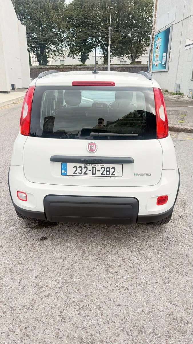 2023 Fiat Panda 1.0 MHEV Hybrid - Image 4