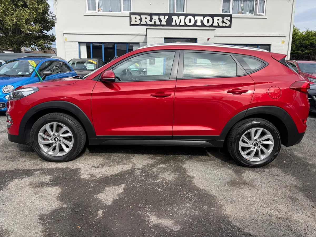 2017 HYUNDAI TUSCON 1.7d EXECUTIVE - Image 3