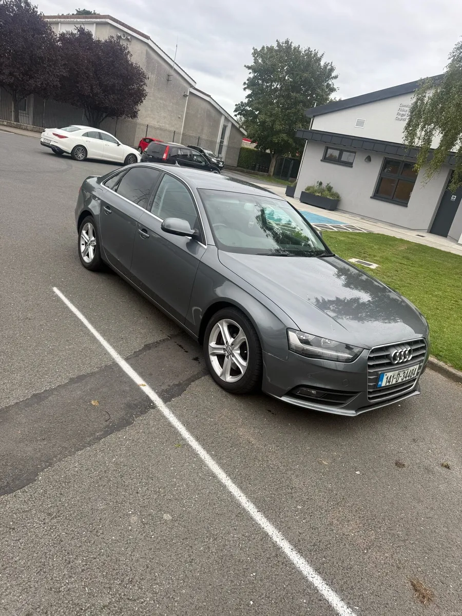 Audi A4 2.0 TDI Technik - Image 3